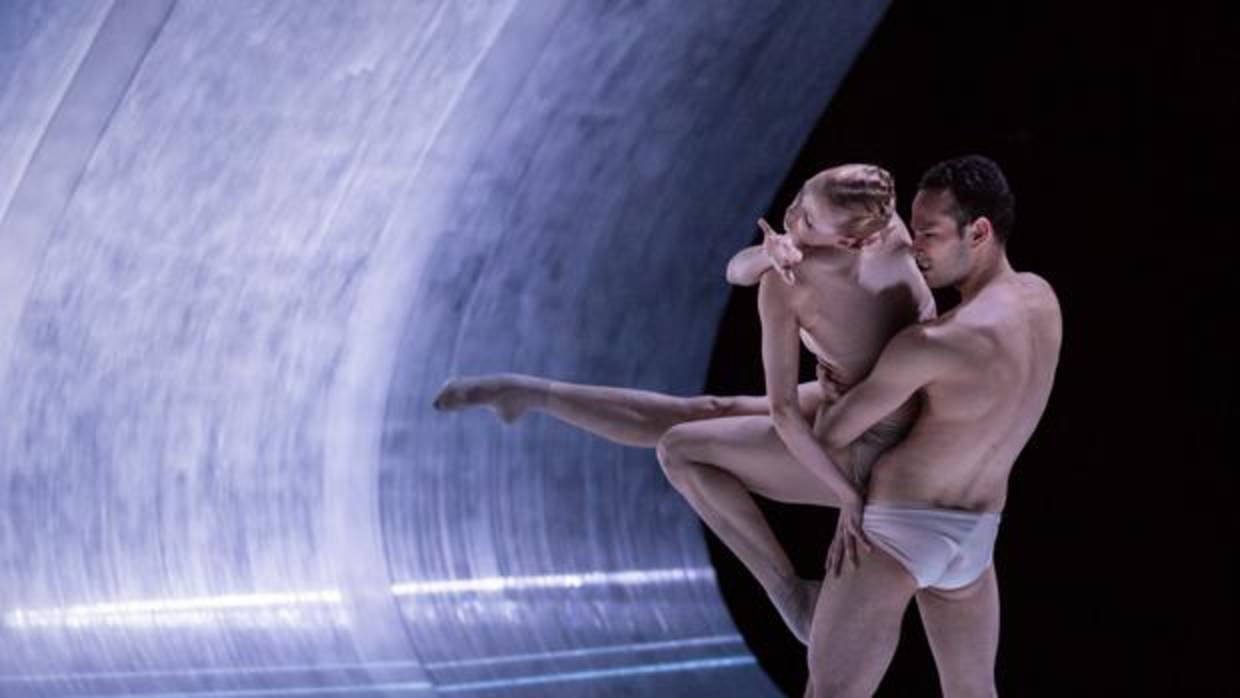 Ballet Dresden Frankfurt Dance Company