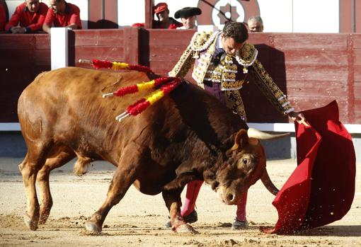 Antonio Ferrera dibujó muletazos a placer