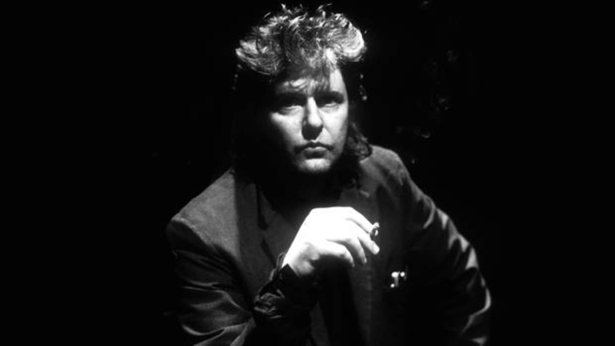 Glenn Branca publicó más de veinte discos y presentó sus obras en los escenarios más respetados del mundo