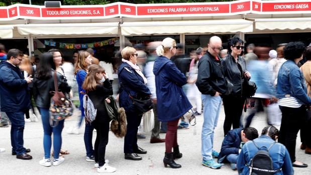 La Feria del Libro de Madrid cierra con un 7% menos de ventas que en 2017