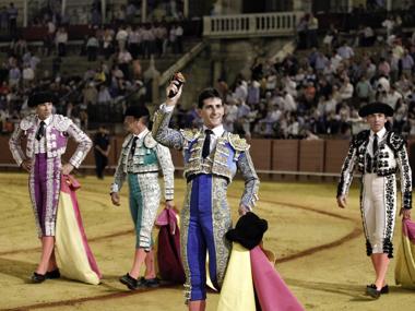 Oreja a la decisión y el buen toreo al natural de García Navarrete