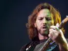 Eddie Vedder, cantante de Pearl Jam, durante un concierto de la banda