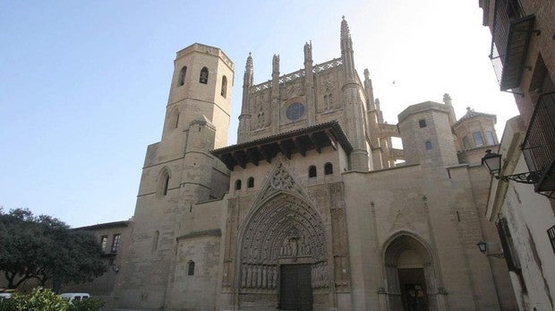 Investigan el robo de un valioso incunable del siglo XV en la catedral de Huesca