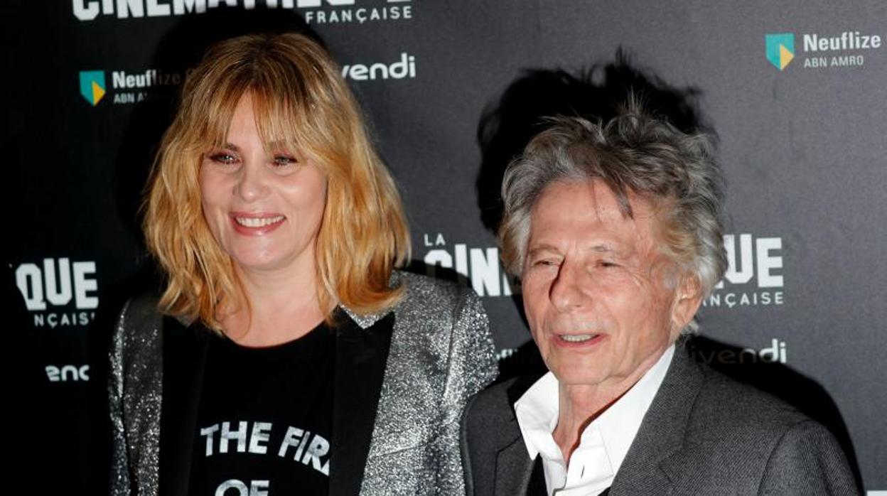 La actriz Emmanuelle Seigner junto a su marido, el director de cine Roman Polanski