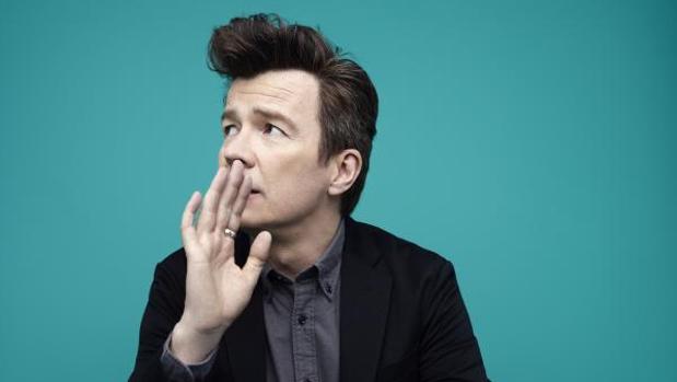 Rick Astley: «Hay que celebrar el pasado, pero no vivir en él»