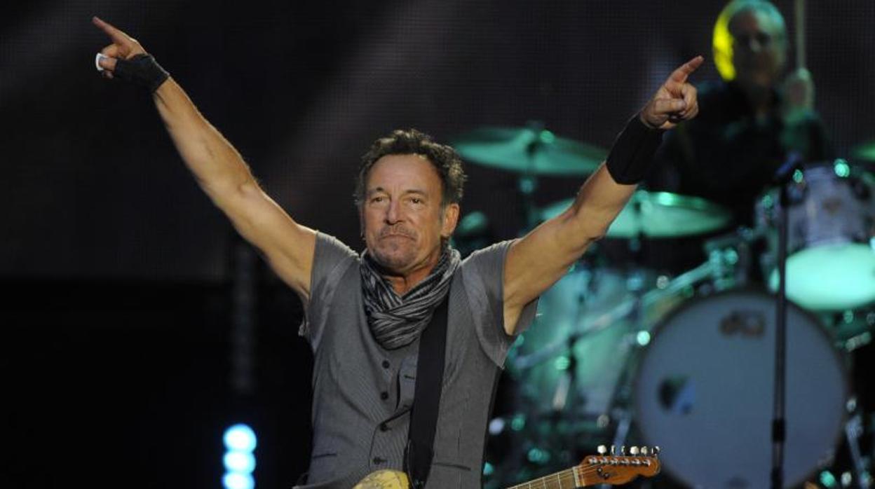 Bruce Springsteen durante su concierto de 2016 en el Santiago Bernabéu