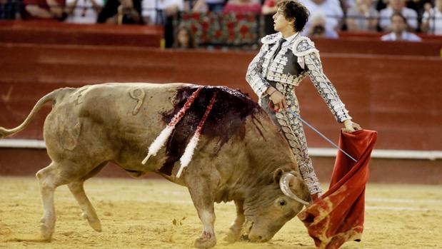 Feria de Julio: al final, arrolla Roca Rey