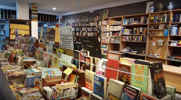 Encuentran un supuesto «libro-bomba» en una librería de Badajoz