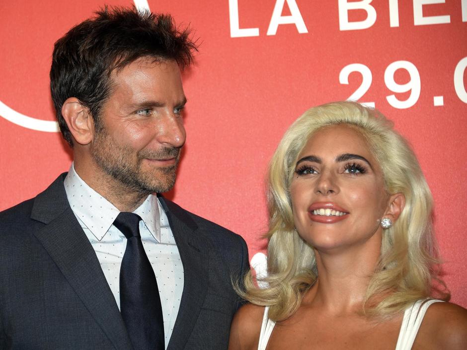 Bradley Cooper y Lady Gaga, a su paso por Venecia, donde presentaron «Ha nacido una estrella»