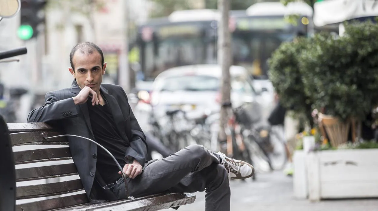 El historiador israelí Yuval Noah Harari, autor de «Sapiens»