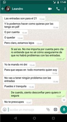 Conversación de WhatsApp mantenida con el presunto estafador de las entradas de U2