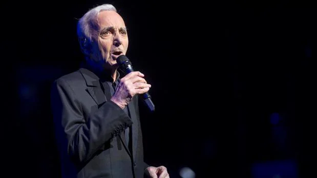 Charles Aznavour, el último romántico de la canción francesa