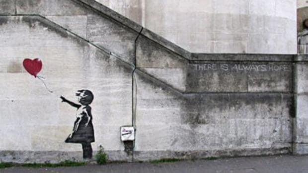 Una obra de Banksy se autodestruye tras subastarse por más de un millón de euros