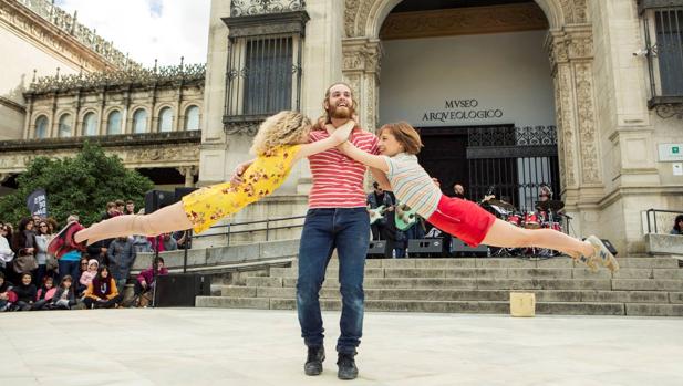 El Mes de Danza se clausuró revelando el misterio de un montaje secreto que conmemoraba los 25 años