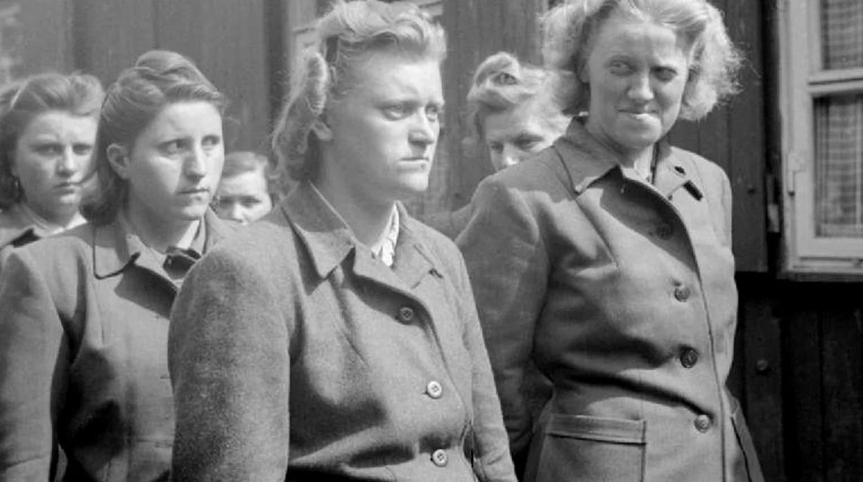 Irma Grese y otras guardianas de Bergen Belsen