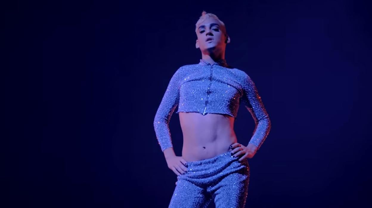 Kevin Fret, en uno de sus videoclips