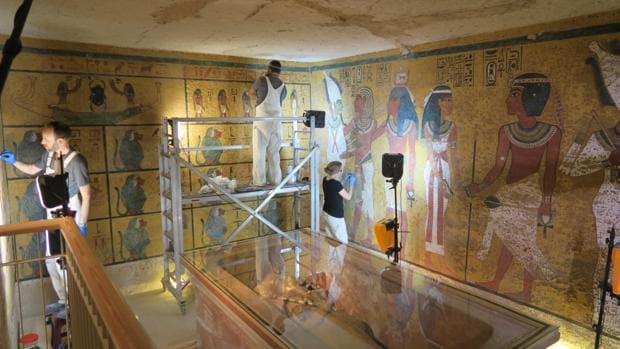 Culminan la restauración de la legendaria tumba de Tutankamón