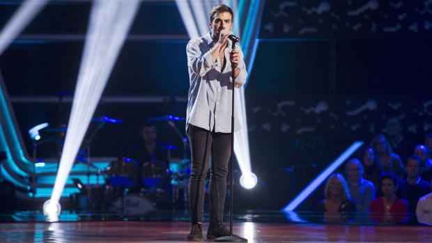 El sevillano que rompió los esquemas de «La Voz» y enamoró a Twitter