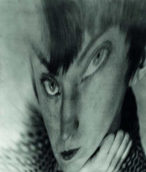 «Autorretrato, distorsión, ca. 1930»