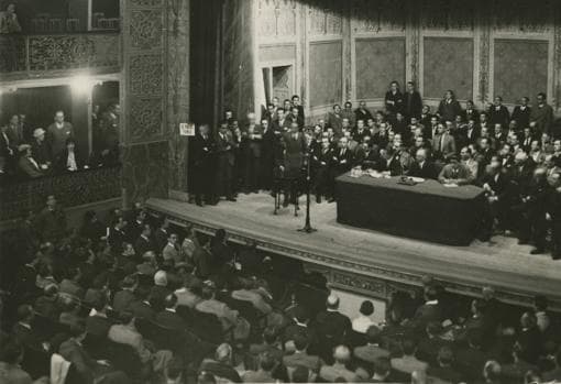 Acto del Teatro de la Comedia el 29 de octubre de 1933