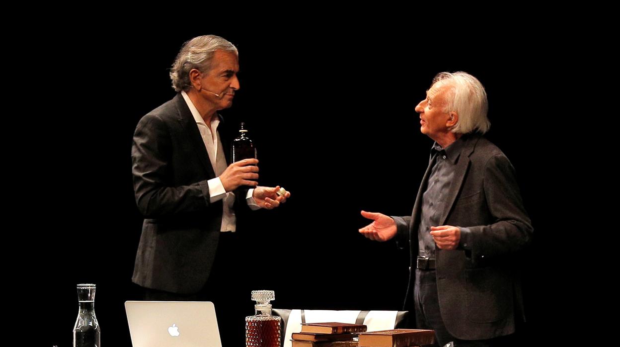 Bernard-Henri Lévy y Albert Boadella, en el estreno de «Looking for Europe» en Valencia