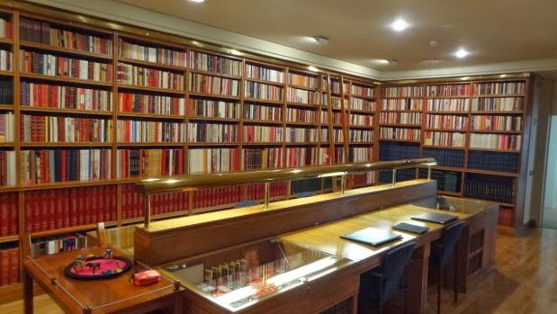 Las Ventas acogerá los fondos taurinos de la Biblioteca Carriquiri