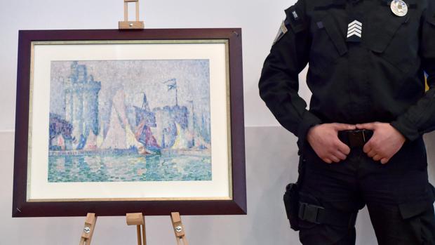 Recuperan en Ucrania un cuadro de Signac robado hace un año en Francia