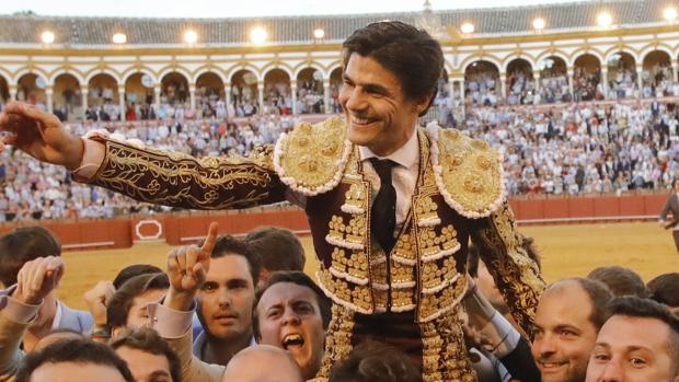 La Real Maestranza premia por unanimidad a Pablo Aguado como triunfador de la Feria de Abril 2019