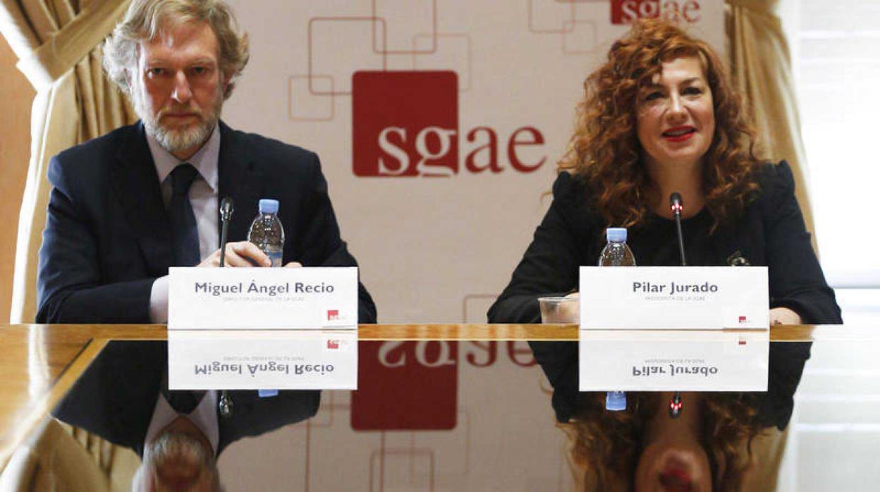 Miguel Ángel Recio y Pilar Jurado, actuales director general y presidenta de la SGAE