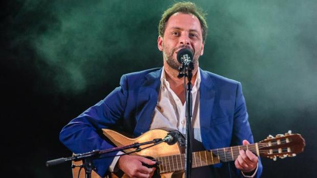 Antonio Zambujo, cuando la «saudade» se recubre con orquesta