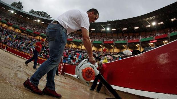 San Fermín: suspendida la corrida de Cebada Gago por el diluvio caído en Pamplona