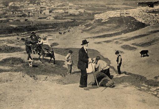 Giner de los Ríos, a la salida de Cercedilla, en mayo de 1913