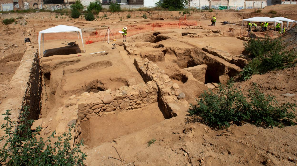 Una intervención arqueológica en el solar de una antigua fábrica de Badalona ha permitido documentar la existencia de una antigua villa romana de más de 2.600 metros cuadrados