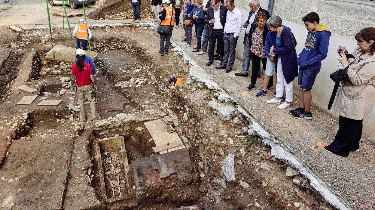 El sarcófago de época merovingia descubierto en Cahors