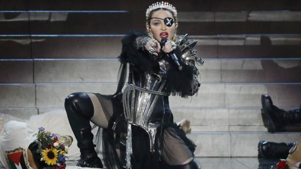 Madonna inquieta a sus fans al retrasar el inicio de su nueva gira