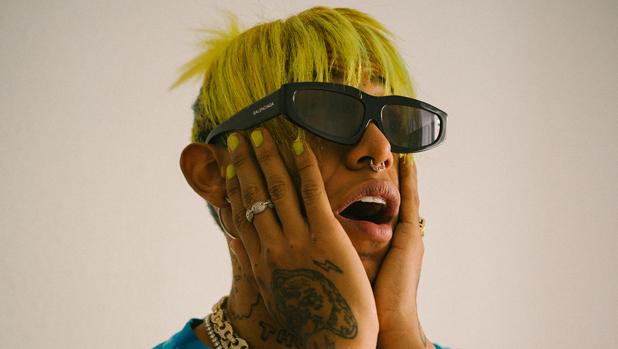 Lalo Ebratt: «En Colombia nace una estrella de la música cada día»