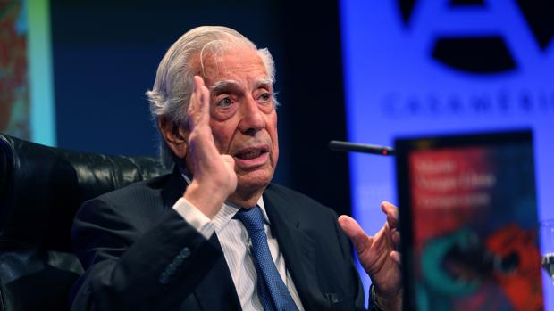Mario Vargas Llosa: «España es un país moderno, dejó atrás la tribu y la caverna»