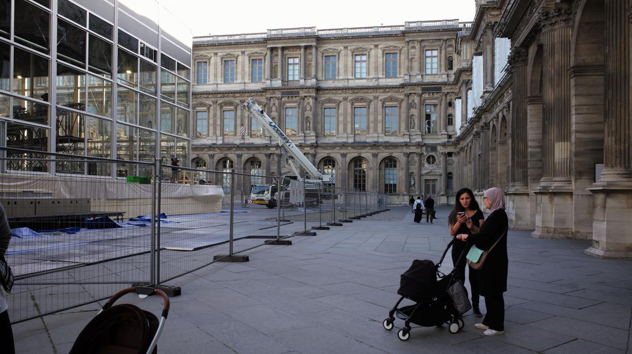 El plan del Louvre para poner a salvo cientos de miles de obras de arte en peligro por las crecidas del Sena