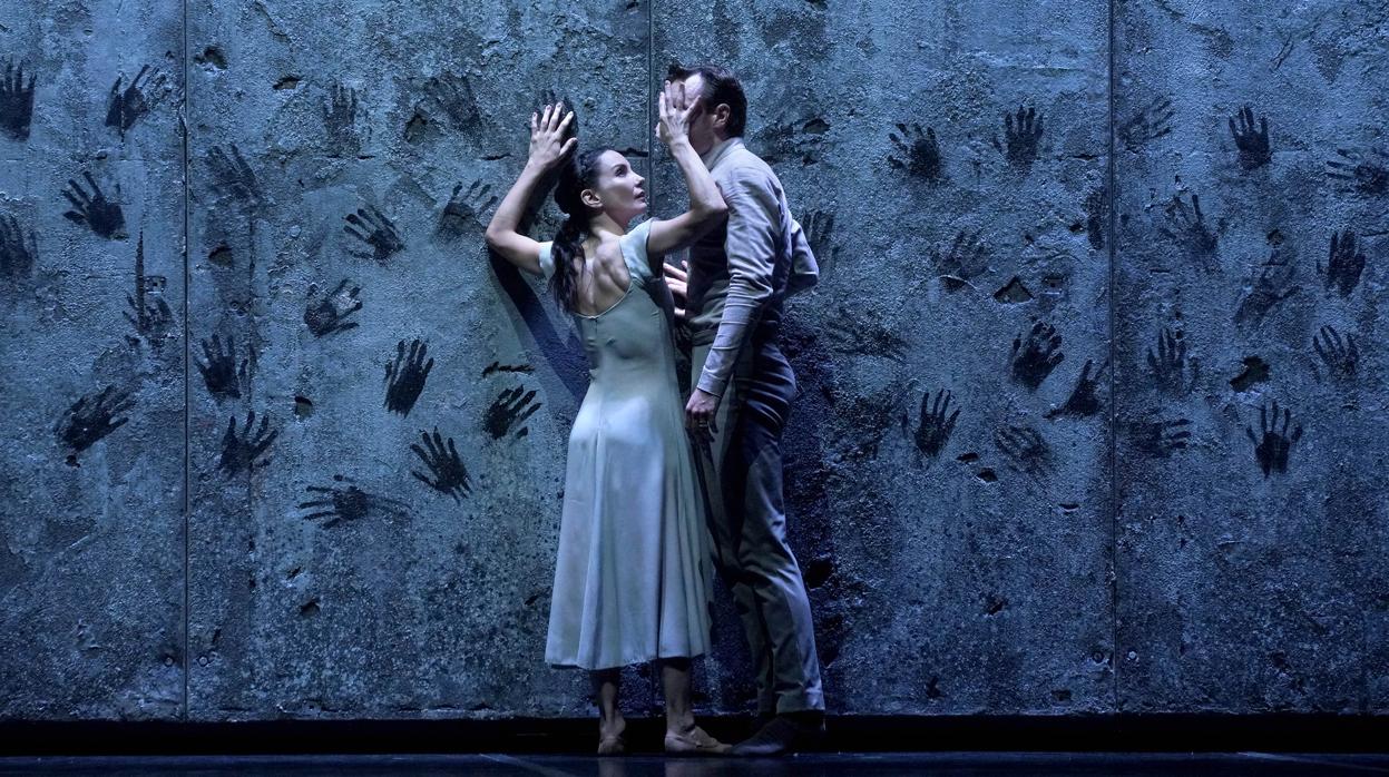 Tamara Rojo y James Streeter, en una escena de «Giselle»