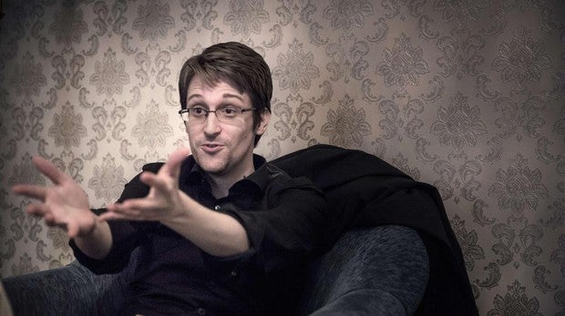 Snowden, el espía que destapó la trama orwelliana