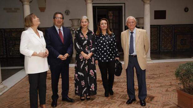 La Junta de Andalucía refuerza la oferta educativa del Bellas Artes de Sevilla para colegios y familias