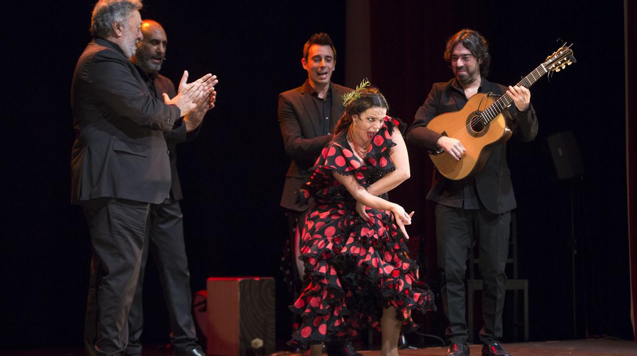 María Moreno, durante su presentación en los Jueves Flamencos de Cajasol