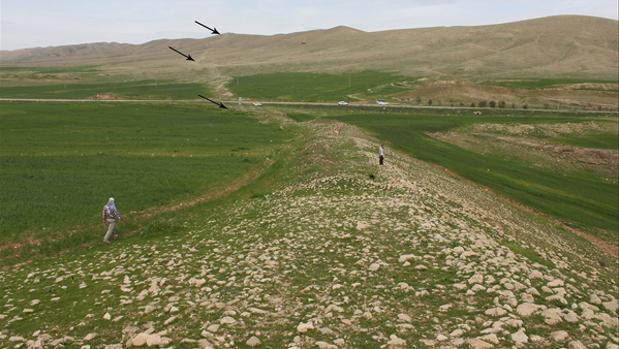 El enigma de la colosal muralla antigua descubierta en Irán que desconcierta a los arqueólogos