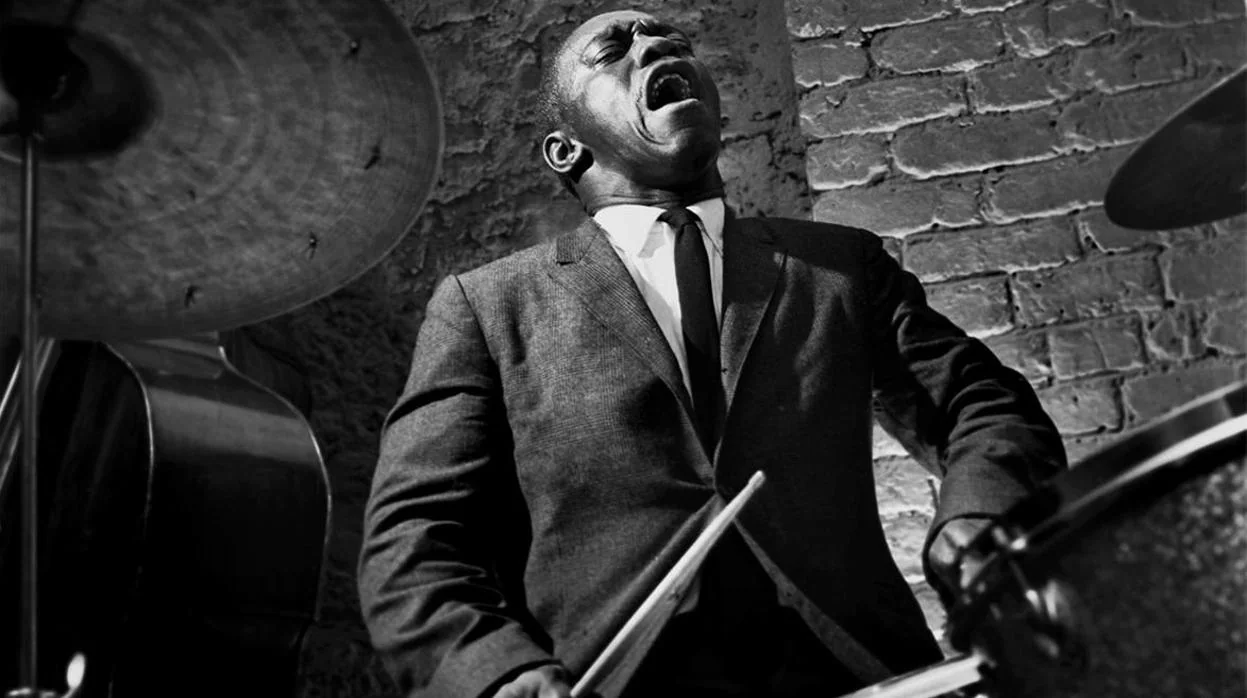 Art Blakey ejemplificó como nadie el lenguaje moderno de la percusión en el jazz con sus casi 50 discos en Blue Note