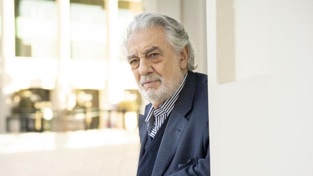 Las presuntas víctimas de Plácido Domingo contestan al tenor: «La falta de remordimientos es perturbadora»