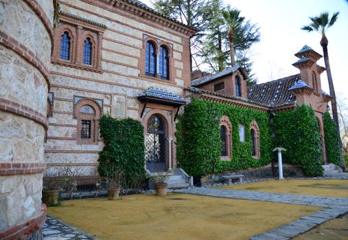 Fachada del cortijo edificado para el marqués de Aracena