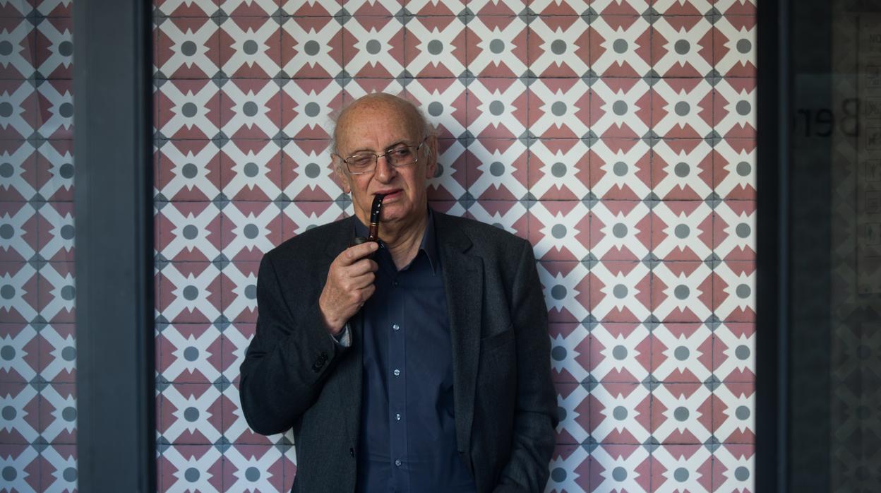 Petros Márkaris, durante una de sus últimas visitas a Barcelona