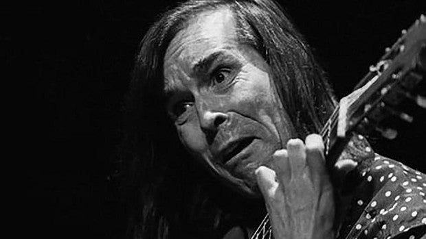 Los Gastor: diapasón de guitarras morenas