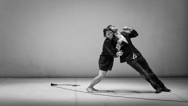 «Là», un fascinante espectáculo que descubre nuevas emociones en el Teatro Central de Sevilla