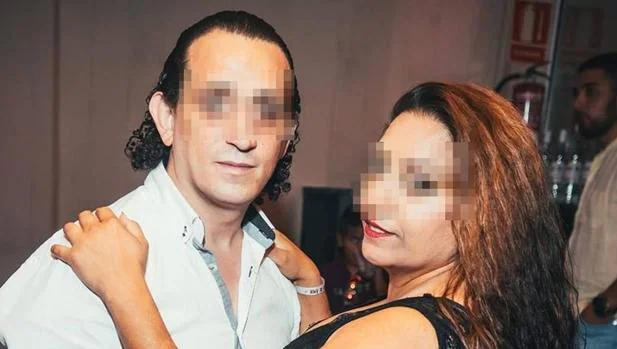 Julio el «mánager», un falso empresario que estafa a artistas, acusado de violación